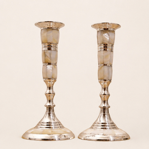 Juego de 2 Candelabros de Plata con Incrustaciones de Madreperla de Lujo, Decoración Moderna para el Hogar, Bodas, Navidad, Cenas - Product Image 3