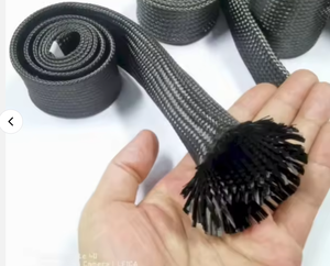 Funda Protectora de Fibra de Carbono Trenzada para Cables - Product Image 2