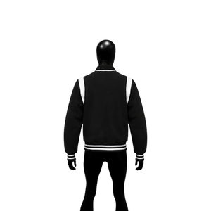 Veste universitaire personnalisée en satin noir avec panneaux d'épaule blancs, veste de baseball premium pour hommes et femmes, style universitaire classique - Product Image 2