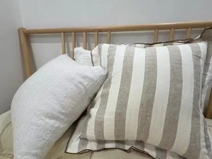 Housse de coussin carrée en lin rayé, style nordique, respirante, imprimée, avec fermeture éclair, pour la maison et l'hôtel, personnalisable - Product Image 4