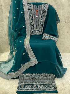 Hiver Shalwar Kameez pour les grandes tailles: Georgette renard avec intérieur et bas Santoon, filet lourd Dupatta, taille 54 (7XL) - Product Image 2