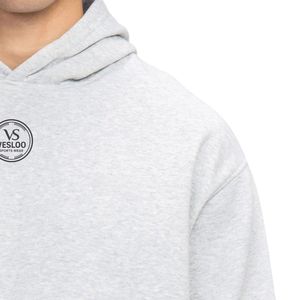 Sweat à capuche pour homme, coupe classique, en tissu polaire gris, imprimé sur la poitrine, style streetwear décontracté, confortable, OEM ODM, vente en gros - Product Image 6