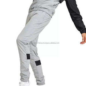 Survêtement coupe-vent pour homme Ensemble complet avec tissu léger Jogging respirant d'usine Entraînement personnalisé pour Oem Odm - Product Image 5