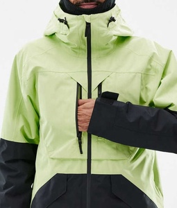 Vestes de ski à capuche imperméables de haute qualité 10 000 mm pour hommes, combinaison de ski chaude coupe-vent NeonBlack pour l'hiver - Product Image 3