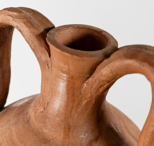 Vase amphore vintage en terre cuite, fait main, style rustique italien, avec deux poignées, carafe décorative en céramique, décoration de maison de style campagnard - Product Image 2