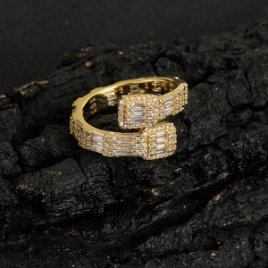 Luxury Floral Design Moissanite <b>Diamond</b> <b>Ring</b> for Women Engagement Party and Bridal Wear Available for Export Price - Product Image 5