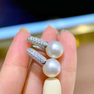 Boucles d'oreilles en perles d'eau douce blanches de 10-11 mm, version épaisse en argent S925, forte brillance, perles de base, vente en gros - Product Image 1