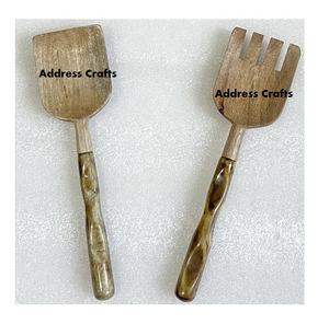 Bois et résine Artware salade service cuillère fourchette ensemble écologique salade serveur couverts et serveur vaisselle fabriqué à la main cuillère ensemble - Product Image 1