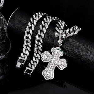 Pendentif Croix Hip Hop en Argent 925 Plaqué Or 14K et Rhodium, Diamant de Laboratoire Certifié Tendance, Bijou Unisexe Charmant - Product Image 6