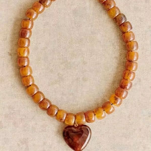 MN EXPORTS Collar de Cuentas de Piedras Preciosas de Alta Calidad con Diseño de Ángel en Resina Esmaltada, Estilo Liso y Moderno, al Mejor Precio al por Mayor - Product Image 1