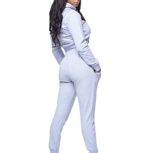 Survêtement avec logo personnalisé pour femmes pour l'entraînement physique survêtement grande taille vêtements de sport de qualité écologiques pour la saison d'hiver - Product Image 4