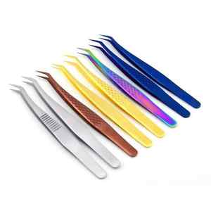 Pince à cils de précision en acier inoxydable KOUNAIN Options polyvalentes à angle droit avec durabilité et embouts en nano fibre - Product Image 1