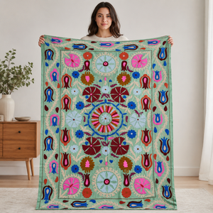 Couvre-lit en coton brodé Suzani fait main de luxe, motif floral multicolore turquoise, style bohème, décoration ethnique indienne pour la maison, vente en gros - Product Image 4