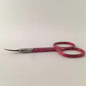 Ciseaux à cuticules de conception professionnelle et à précision supérieure, offrant une tranchance durable, une bordure de précision et une structure équilibrée. - Product Image 3