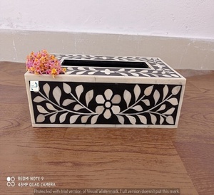 Elegante Portapañuelos Rectangular Moderno de Madera y Cuerno de Búfalo, Diseños Personalizados, Accesorios de Mesa de Calidad Superior - Product Image 4