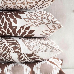 Sofá Beige Moderno con Cojines Decorativos con Estampado Floral, Fundas de Cojín de Algodón Lavables con Cierre de Sobre - Product Image 4