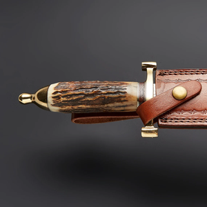 Cuchillo Bowie Hecho a Mano de Acero Inoxidable de Damasco |   Funda de Cuero Premium de Alta Calidad para Coleccionables Personalizados |   Aluminio de doble borde - Product Image 4