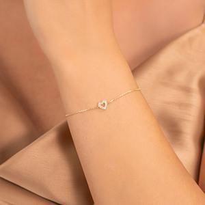 Bracelet en or massif 14 carats avec petit cœur en diamant, bracelet délicat et mignon en diamant, bijoux minimalistes, cadeau d'anniversaire pour femmes - Product Image 2