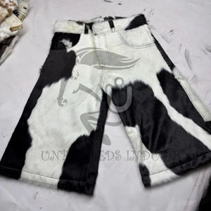 กางเกงขาสั้นหนังวัวแท้ทรงสตรีทแฟชั่นสำหรับผู้ชาย กระเป๋าข้างกลาง ระบายอากาศ แห้งเร็ว แบรนด์ส่วนตัว คุณภาพพรีเมียม - Product Image 1