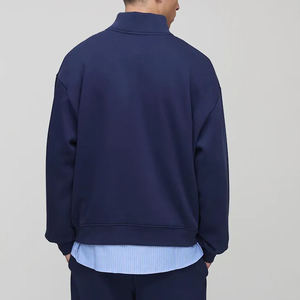 เสื้อสเวตเตอร์คอกลมแขนยาวของผู้ชายเสื้อสวมหัวลำลองแขนยาวสีพื้น - Product Image 4