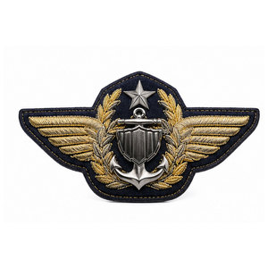 Insignias de Pecho con Diseño Personalizado, Tela de Calidad, Acabado Impecable y Fácil Colocación en Ropa, Chaquetas y Bolsos - Product Image 1