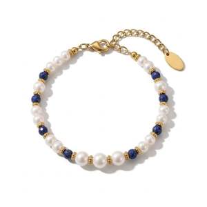 Pulsera Clásica de Acero Inoxidable con Cuentas de Piedra Azul Perla y Empaque Personalizado para Marca Privada - Product Image 3