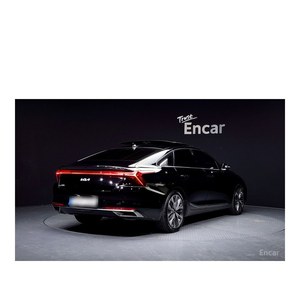 ปี 2022 สำหรับรถยนต์ Kia K8 2.5 เบนซิน ขับเคลื่อน 2 ล้อ เกียร์อัตโนมัติ มาตรฐานไอเสียยูโร 5 ระยะทาง 53,238 กม. พวงมาลัยซ้าย - Product Image 2