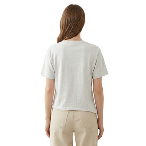 เสื้อยืดแขนสั้นคอกลมสีเทาอ่อนทรงเอซิมเมทริก ชายเสื้อผ่าข้าง สไตล์ลำลอง เหมาะสำหรับฤดูร้อน เสื้อผู้หญิง OEM - Product Image 2