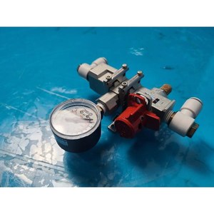Vanne manuelle pneumatique SMC VH820-N02-Z, utilisée comme pièce détachée pour équipement semi-conducteur Legacy - Product Image 6