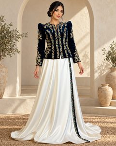 Vestido Karakou Argelino MAXI de Terciopelo Color Ciruela Mishkat Couture con Bordado Turquesa Dorado y Falda de Satén Color Marfil para Fiestas de Invierno - Product Image 6