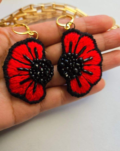 Pendientes de fantasía hechos a mano con bordado de cuentas de estilo floral, con punto de cruz y costura, para decoración de bodas y regalos de joyería - Product Image 6