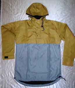 Chaqueta Cortavientos Impermeable Negra con Cierre de 1/4 Personalizada para Hombre - Product Image 1