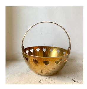 Magnifique bol en laiton, cadeau de mariage, bol de service classique en forme de cœur, laiton poli, écologique - Product Image 2