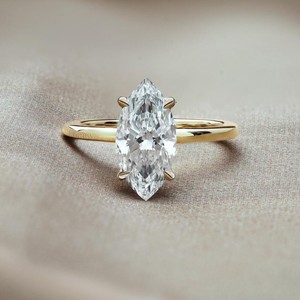Bague de fiançailles solitaire 2 carats en diamant de laboratoire taille marquise, or massif 14 carats, sertie à griffes, style minimaliste, pour demande en mariage, prix d'usine - Product Image 1