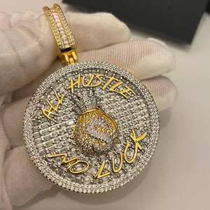 Colgante de Lujo con Corte Baguette, Estilo Iced Out, All Hustle No Luck Screw, 12 Quilates VVS1, Plata 925, Moissanita Blanca, Joyería Hip Hop - Product Image 5