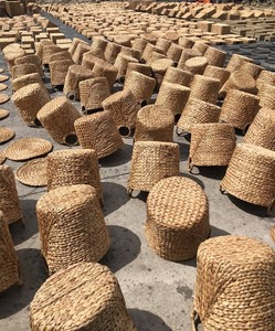 Handcrafted Water Hyacinth Laundry <b>Basket</b> <b>with</b> <b>Lid</b> Decorative Home Storage <b>Basket</b> - Product Image 5