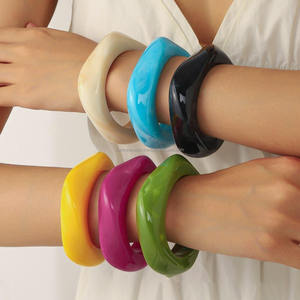 Bracelets Joncs en Résine Écologique Tendance, Bijoux Audacieux aux Couleurs Vives, Forme Ronde, Accessoire Cadeau de Mariage pour Femme - Product Image 1