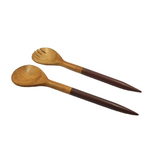 Juego de 2 cucharas de madera de mango para servir ensaladas, para el hogar, hoteles, restaurantes, bodas y eventos. Fabricante y proveedor de la India. - Product Image 1