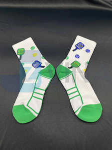 Chaussettes de sport en coton de qualité supérieure, personnalisées avec logo, pour jeunes, hommes et femmes, épaisseur standard, pour pickleball, basketball, football, tennis - Product Image 4