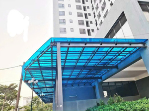 Panel de Policarbonato Sólido Premium, Resistente a Impactos, Aislamiento Térmico, Alta Transmisión de Luz para Cubiertas de Patio y Pasillos - Product Image 5