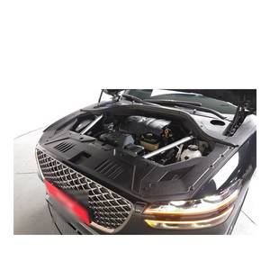 Genesis GV70 2.5T 2024, Gasolina, 2WD, con Caja de Cambios Automática, Asientos de Cuero, Cámara Trasera, 26,965 km, Volante a la Izquierda - Product Image 6