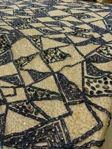 ผ้าลูกไม้ปักลายประดับด้วยเพชรซิร์คอนหรูหรา ขายส่ง ผลิตจากโพลีเอสเตอร์ 100% ทำด้วยมือ เหมาะสำหรับชุดแต่งงาน ชุดราตรี และแฟชั่น - Product Image 2