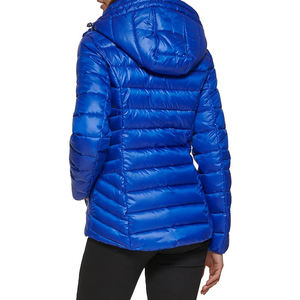 Chaqueta Acolchada Azul para Mujer, con Capucha, Cierre de Cremallera, Manga Larga, Abrigo de Invierno, Color Sólido, Relleno de Poliéster, Logotipo Personalizado - Product Image 3