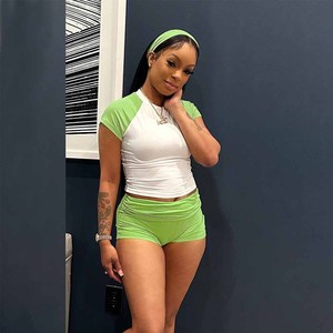 Vêtements OEM ODM pour femmes, logo personnalisé, ensemble de vêtements de détente léopard, t-shirt à manches courtes et short, ensemble 2 pièces, ensemble sportif printemps été - Product Image 4