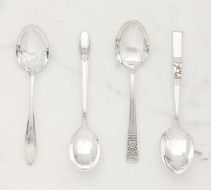 Ensemble de couverts en métal de qualité supérieure, fabriqué par un fabricant fiable, avec une finition argentée élégante, pour la cuisine, les restaurants et les réunions de famille - Product Image 4