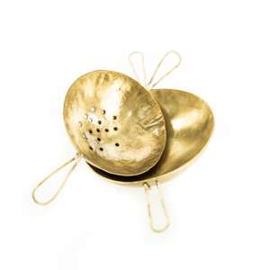 Infuseur à thé réutilisable en laiton créatif avec boule à thé et filtre métallique - Product Image 1