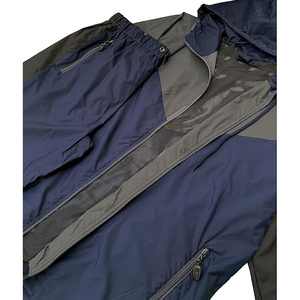 Ensemble survêtement homme personnalisé avec logo, coupe-vent imperméable réfléchissant, veste et pantalon, streetwear, techwear, OEM en gros - Product Image 2