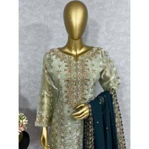 Elegante conjunto de traje de fiesta para mujer con parte superior inferior bordada y Dupatta - Product Image 5