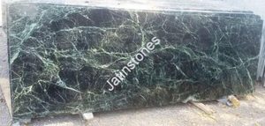 Losa de Mármol Verde Araña con Fondo de Musgo Profundo y Vetas Relámpago para Decoración de Paredes, Pisos y Encimeras de Cocina - Product Image 4