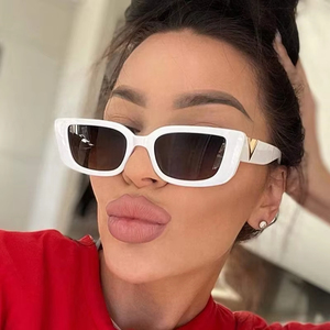 Retro Cat Eye <b>Sunglasses</b> Women/Men Unisex With Fashion V-shaped Foots Outdoor Sunshade Square Sun Glasses - Product Image 2